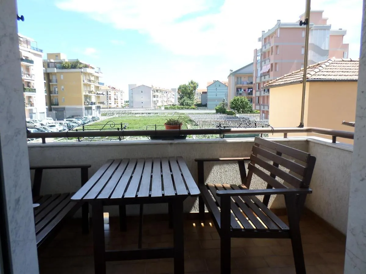 La Casa Di Flavio Casa Vacanze Albenga 0*,  Italy