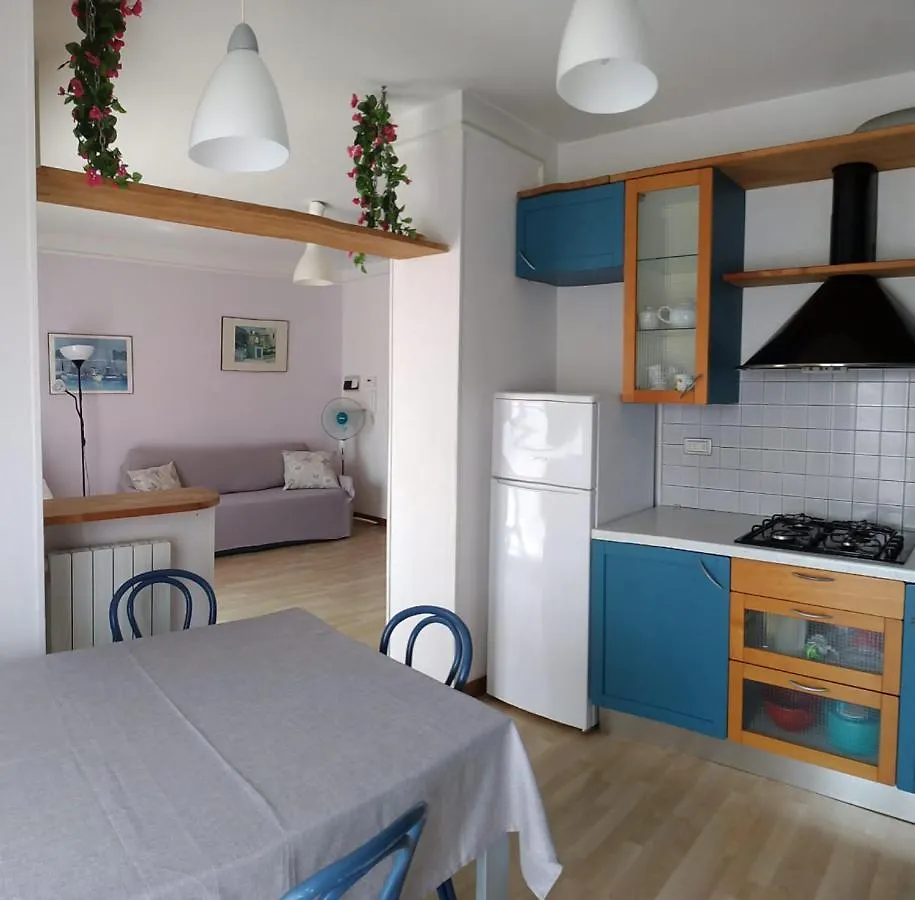 Apartment La Casa Di Flavio Casa Vacanze Albenga